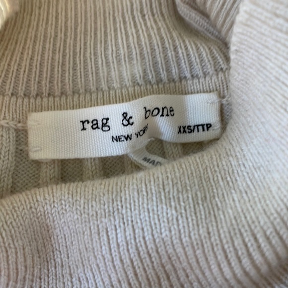 Rag & Bone | Julee Striped Wool Turtleneck - Picture 9 of 9